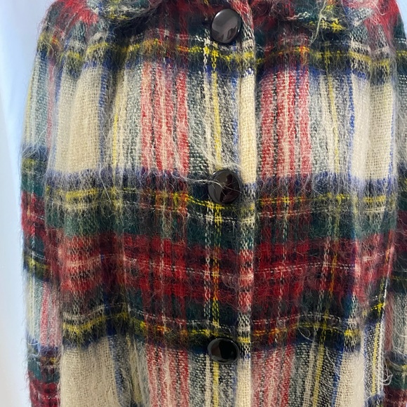 Strathtay floor length cape - Picture 4 of 5